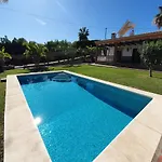 Villa El Cano *