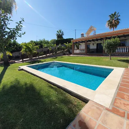El Cano Villa *