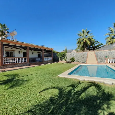 El Cano Villa *