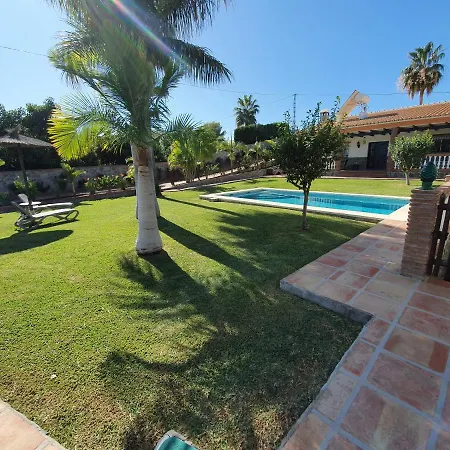 El Cano Villa